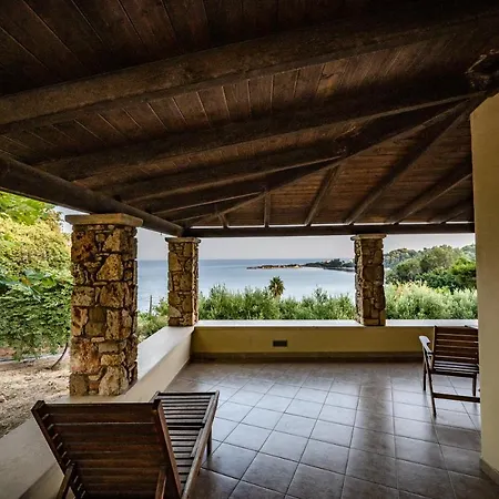 Holiday home Pheia