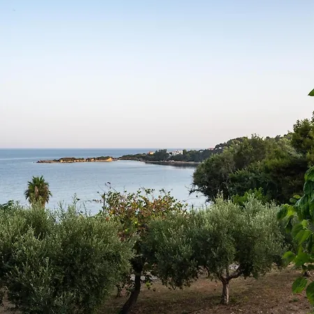 Pheia Semesterbostad