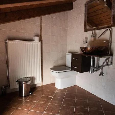 Semesterbostad Pheia *